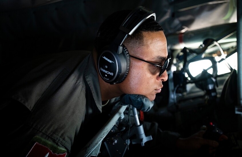 الجيش الأمريكي ينفي صحة تصريحات الحرس الثوري الإيراني عن تدمير طائرات أمريكية