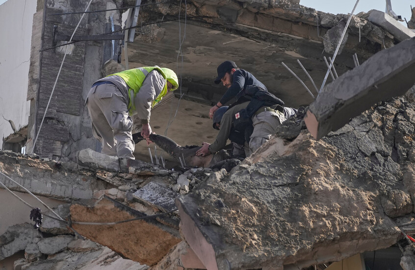 تجدد الغارات الإسرائيلية على جنوب لبنان