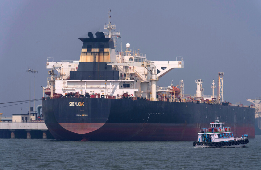 "بلومبرغ": طهران تمنح الهند وتركيا "تأشيرة مرور استثنائية" عبر هرمز