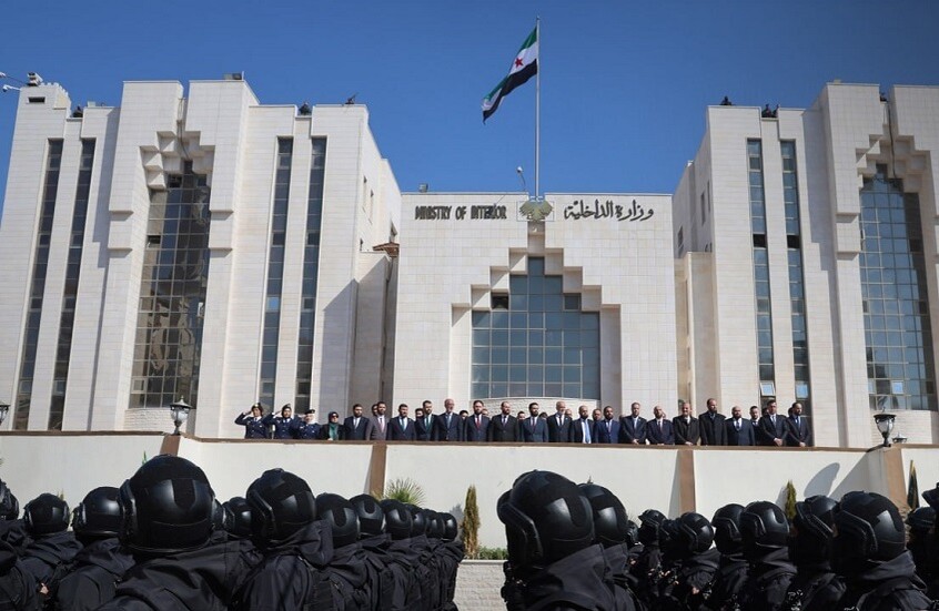 دمشق.. تخريج دفعة جديدة من عناصر وزارة الداخلية وإطلاق هوية بصرية محدثة (صور)