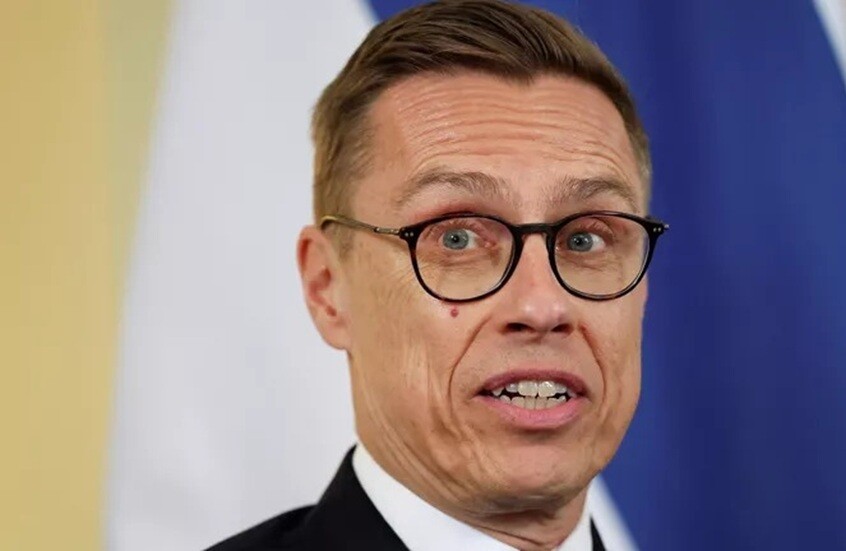 رئيس فنلندا يكشف سبب رفض "الناتو" مساعدة واشنطن على فتح مضيق هرمز