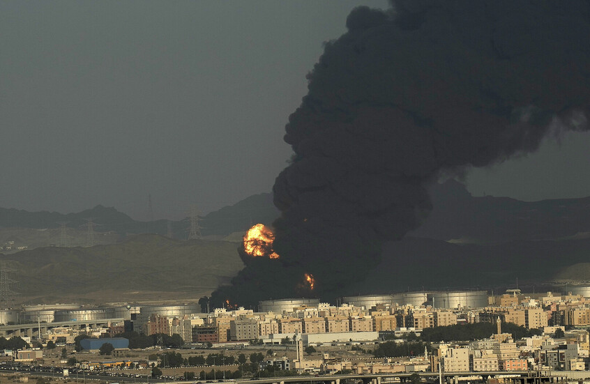 أبرز منشآت الطاقة التي تم استهدافها في الحرب الأمريكية الإسرائيلية على إيران