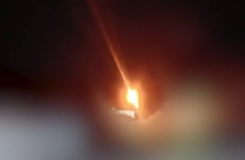 الجيش الإيراني يعلن استهدف ثلاثة مواقع رئيسية في إسرائيل من بينها وزارة الأمن الداخلي (فيديو)