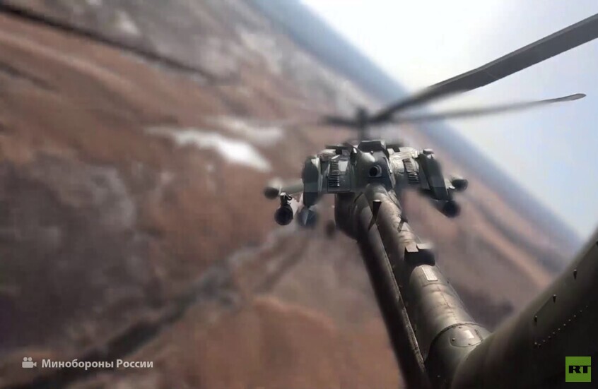 مروحية "Mi-28NM" روسية تدمر مواقع أوكرانية