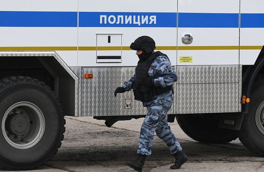 الشرطة تعتقل مراهقا نفذ تفجيرا في أحد مصارف العاصمة موسكو