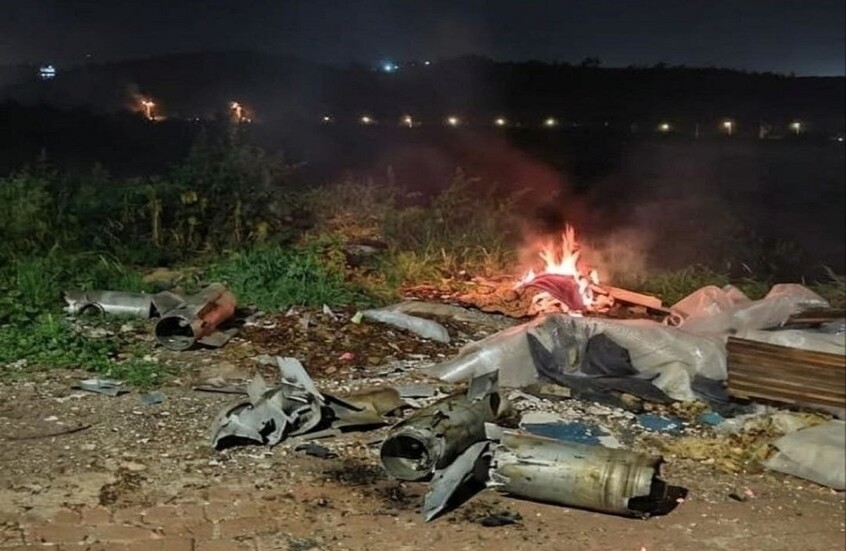 إيران تعلن إطلاق موجة ثالثة من الصواريخ خلال ساعة ودوي انفجارات ضخمة تسمع في سماء القدس