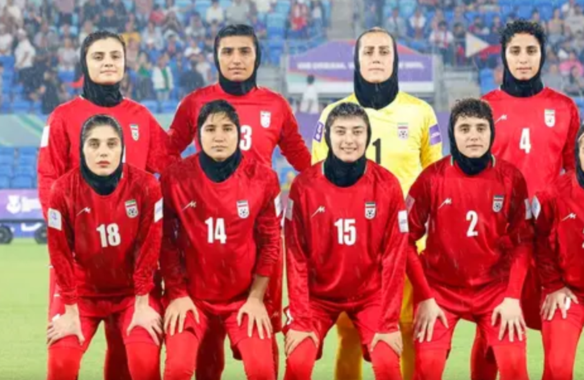 استقبال حافل للاعبات منتخب إيران لكرة القدم للسيدات في طهران