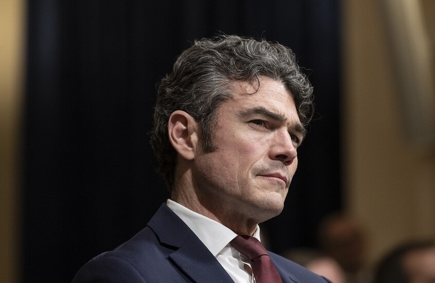 المدير المستقيل للمركز الأمريكي لمكافحة الإرهاب: الهجمات على إيران خلقت ظاهرة "الالتفاف حول العلم"