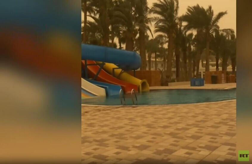 مصر.. شواطئ الغردقة خالية من روادها