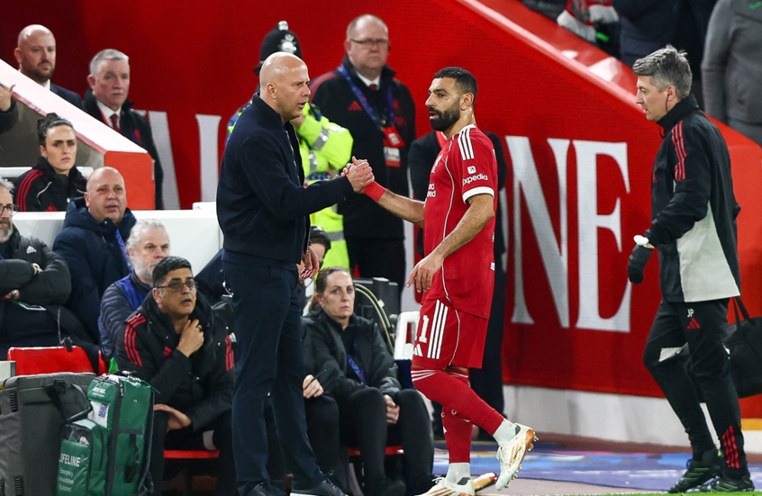 مدرب ليفربول يحسم مصير صلاح بشأن الانضمام لمنتخب مصر في التوقف الدولي المقبل