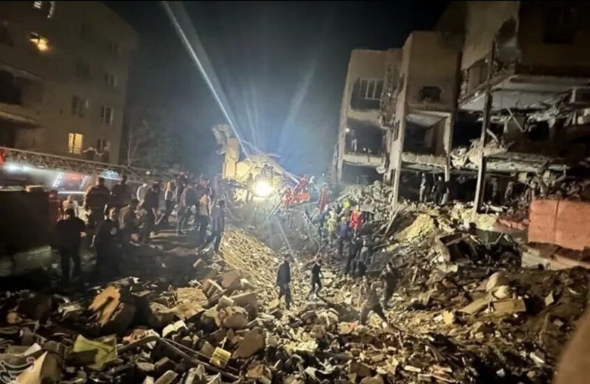 إيران.. قتلى بينهم 7 أطفال جراء هجوم أمريكي إسرائيلي على مجمع سكني شرق طهران