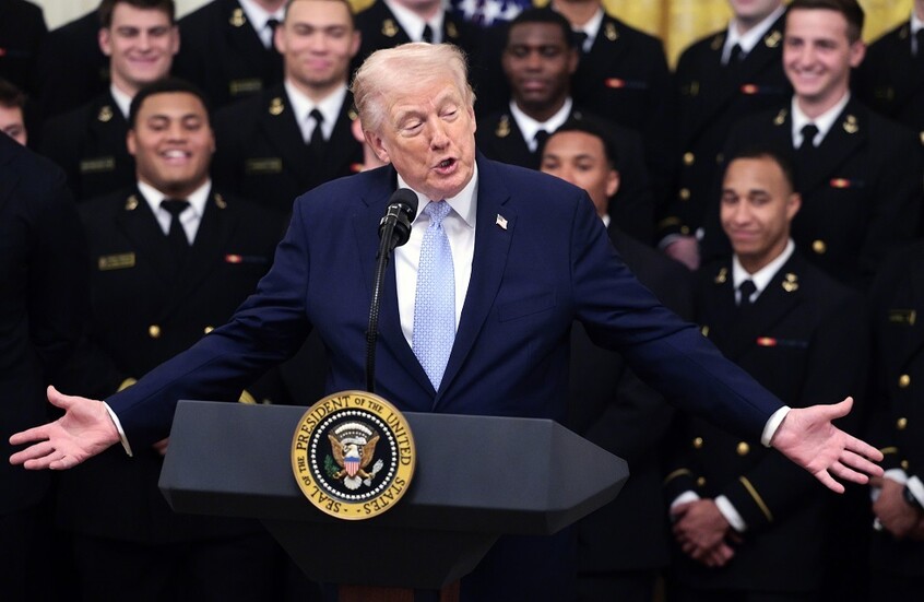 ترامب يؤكد أن إسقاط النظام في إيران لم يكن هدفا رئيسيا للحرب ويكشف عن الهدف الأول