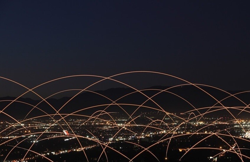 هل تستطيع إيران تعطيل الإنترنت في الشرق الأوسط؟