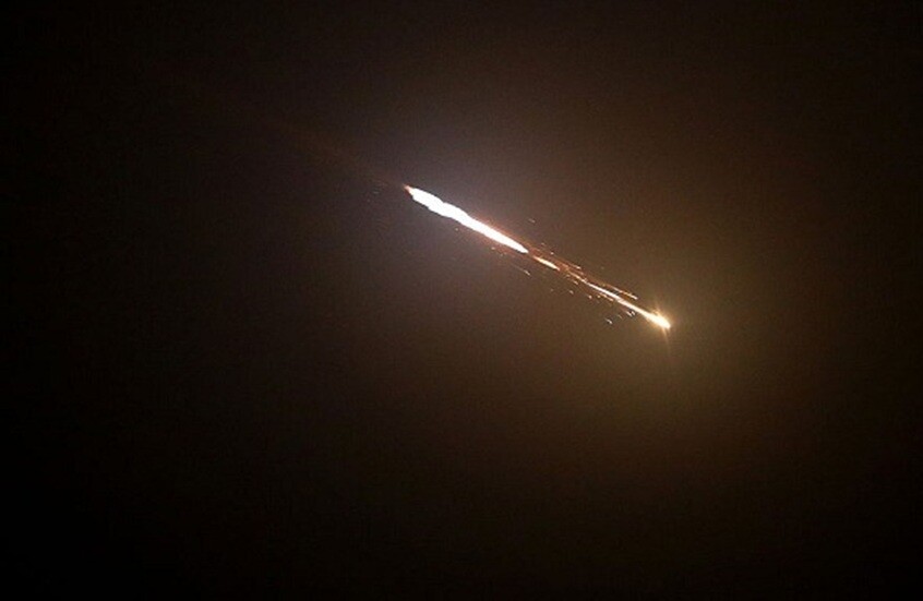 الجيش الإسرائيلي يعلن رصد إطلاق صواريخ من إيران نحو ديمونا والنقب