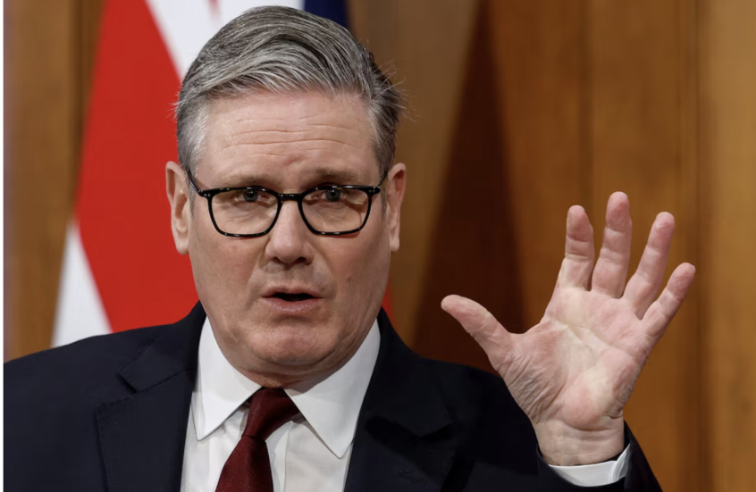 رئيس وزراء بريطانيا يعقد اجتماعا طارئا لمناقشة آثار الحرب في إيران على اقتصاد المملكة