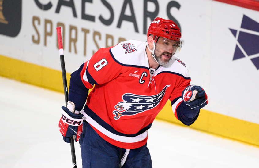 أوفيتشكين يسجل هدفه رقم  ألف ويدخل تاريخ دوري الهوكي الوطني الأمريكي