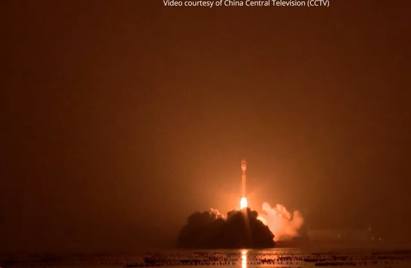 الصين تطلق مجموعة جديدة من أقمار CentiSpace إلى المدار