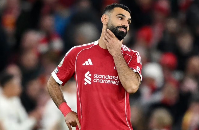أبو تريكة يوجه نصيحة هامة لمحمد صلاح بعد تقدمه في السن وتراجع مستواه (فيديو)