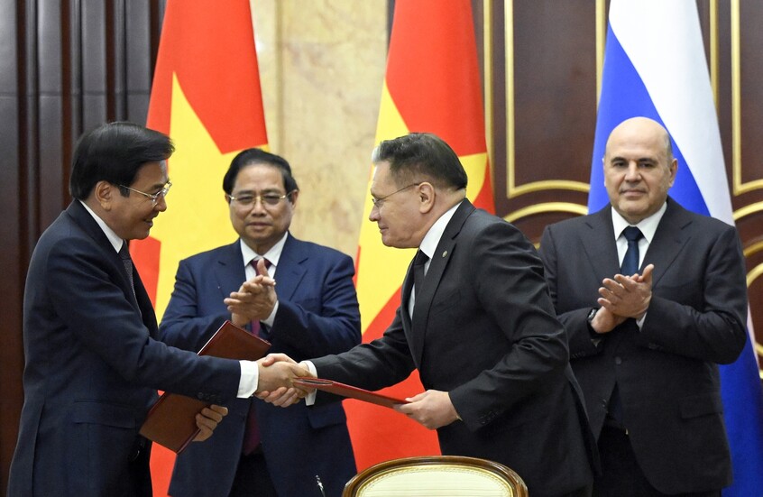 موسكو وهانوي توقعان اتفاقية لبناء أول محطة للطاقة النووية في فيتنام