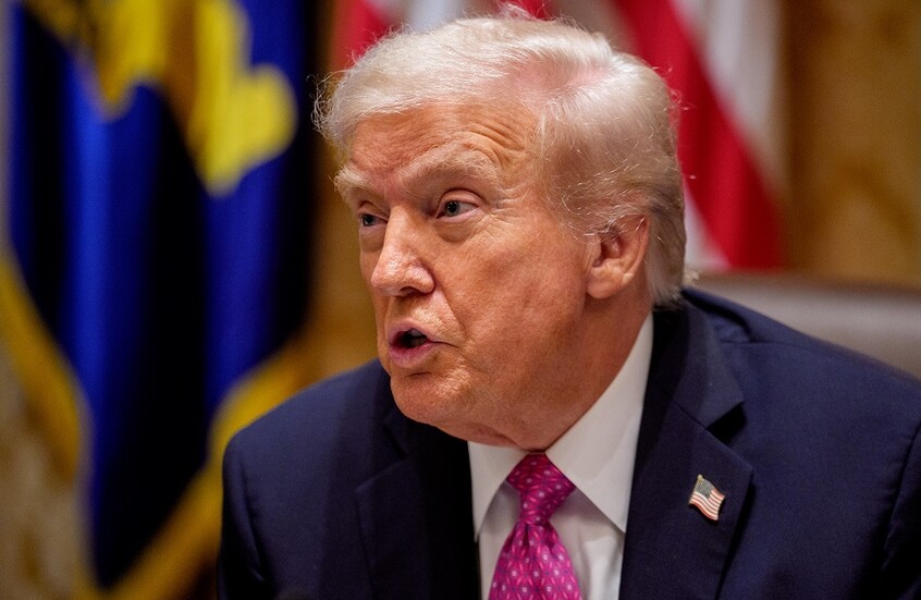 ترامب: الولايات المتحدة ترغب في عقد اجتماع بين بوتين وزيلينسكي