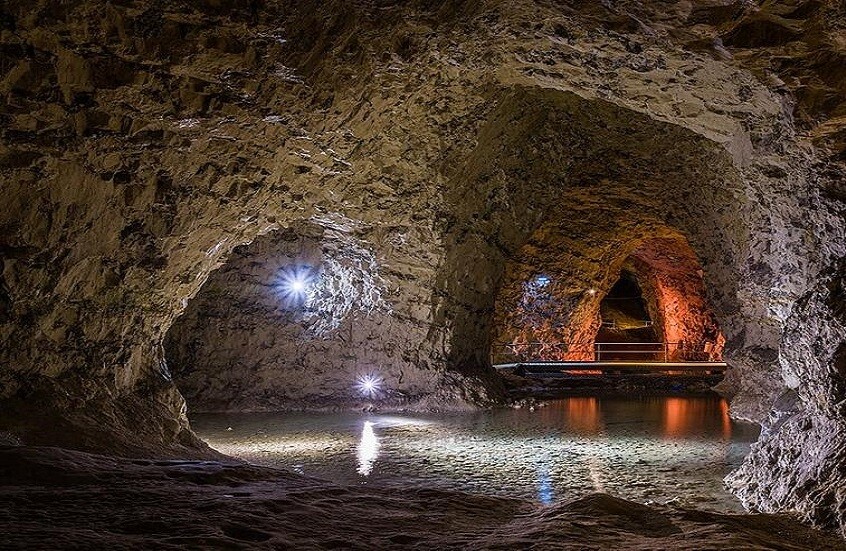 وداعا لانقطاع الاتصالات.. تقنية كورية جنوبية مبتكرة تتيح الاتصال على عمق 100 متر!