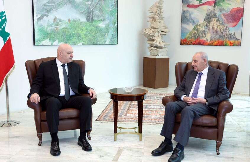 مصادر: بري تواصل مع عون وطلب منه التراجع عن قرار طرد السفير الإيراني من لبنان