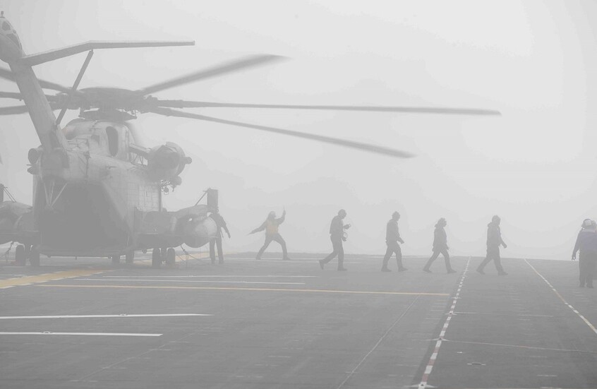 " نحن بانتظاركم".. مستشار خامنئي يخاطب الجنود الأمريكيين "الراغبين بالموت من أجل إسرائيل"