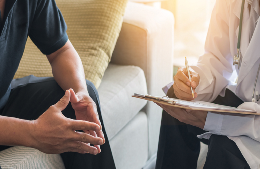 لصقات هرمونية نسائية تظهر فعالية مذهلة في علاج سرطان البروستات لدى الرجال