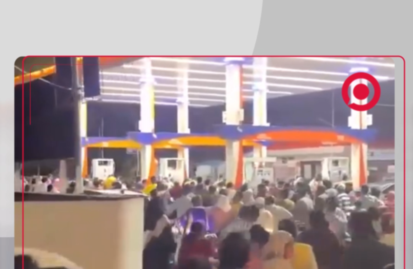 طوابير طويلة على محطات الوقود في الهند بعد نفاد المخزون من عدة محطات