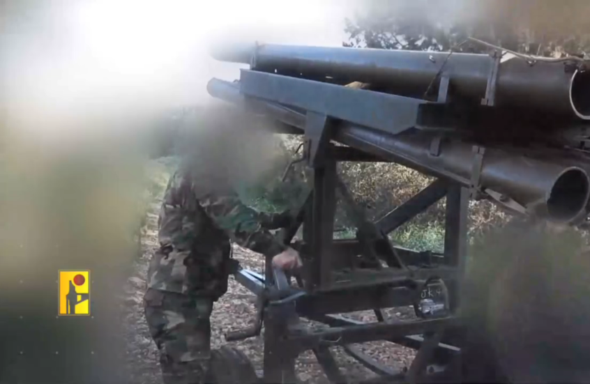 إعلام إسرائيلي: عشرات الإطلاقات الصاروخية من لبنان اتجاه الشمال