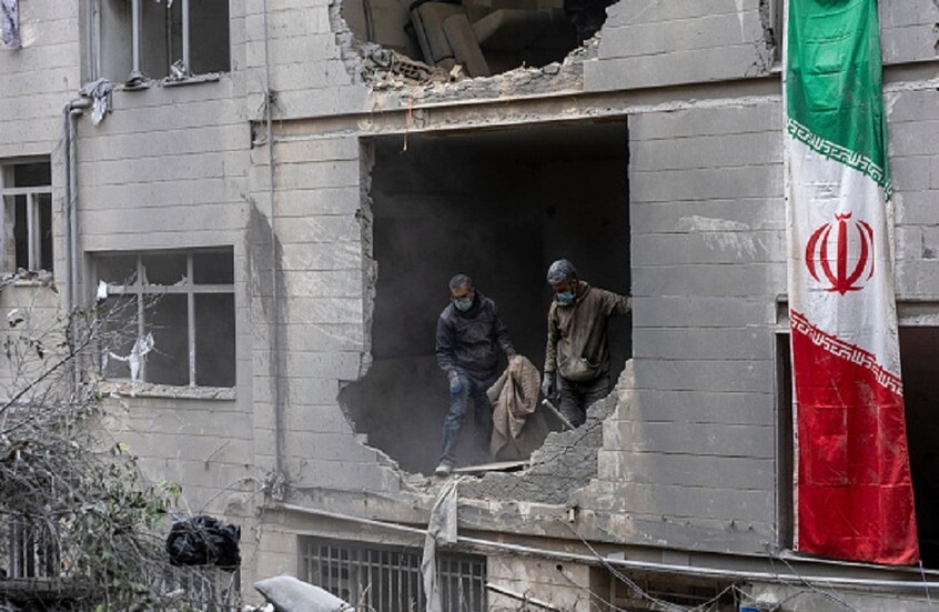 طهران تربط بين غارات معادية وأنشطة خلية استخباراتية تم توقيفها في محافظة سمنان