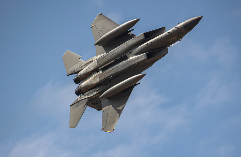 الحرس الثوري: استهدفنا صناعات ثقيلة تابعة لأمريكا وإسرائيل وأسقطنا مسيّرة وأصبنا مقاتلة F-16 أمريكية