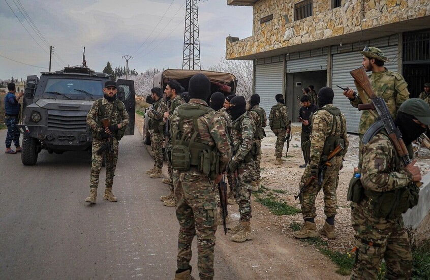 الجيش السوري يغلق نفق تهريب بين سوريا ولبنان