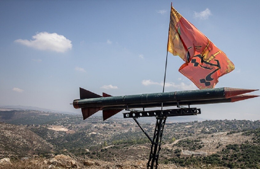 صفارات الإنذار تدوي في شمال إسرائيل إثر رشقة صاروخية ومسيرات من لبنان على جنوب حيفا