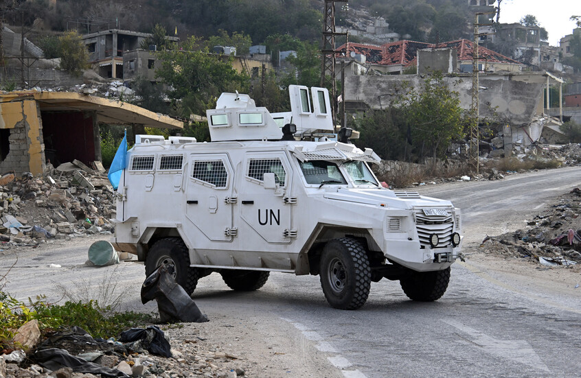 "اليونيفيل": مقتل جندي حفظ سلام وإصابة آخر بجروح خطيرة إثر انفجار مقذوف في موقع لنا جنوبي لبنان