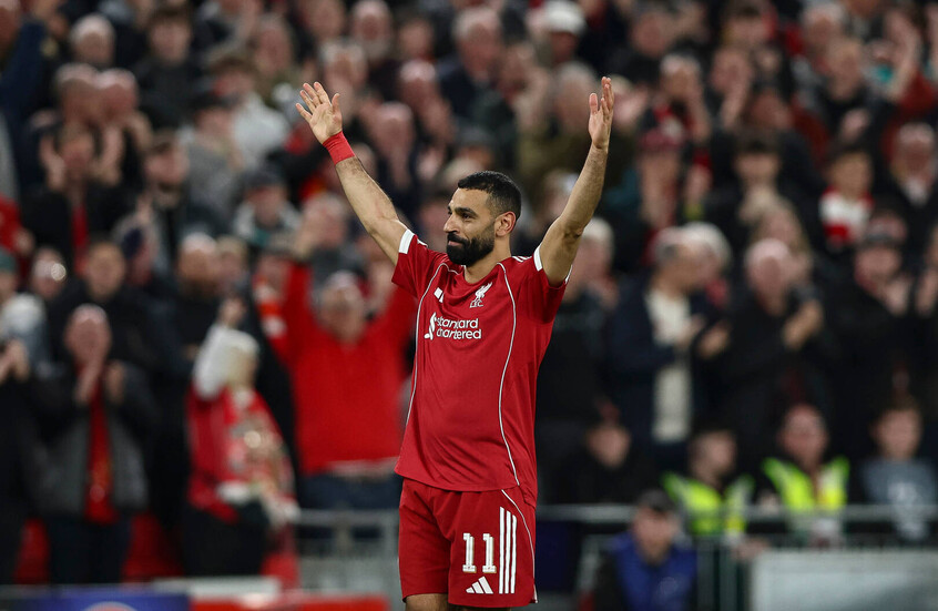 ناد يثير الجدل بإعلان "وهمي" لضم محمد صلاح (صورة)