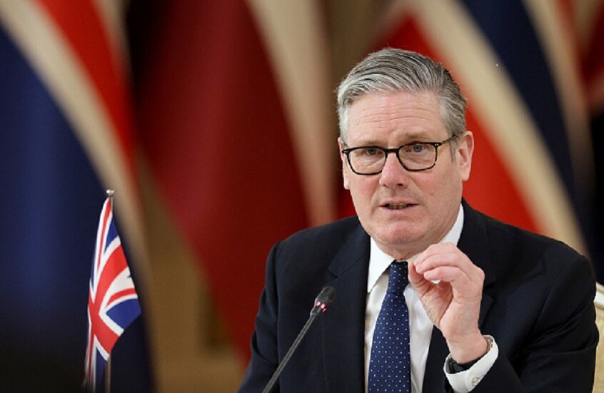 ستارمر: العملية العسكرية الأمريكية ضد إيران ليست حربنا