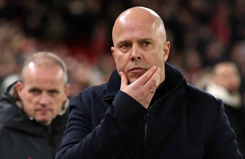 بعد محمد صلاح.. ليفربول يتخذ قرارا مفاجئا بشأن أرني سلوت