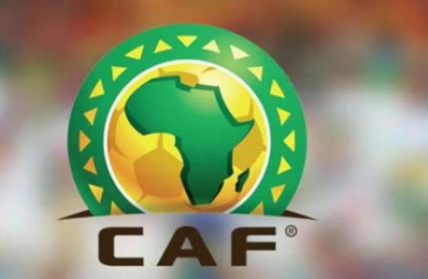 وسط فترة مضطربة للكرة الإفريقية.. استقالة الرجل القوي في "الكاف"
