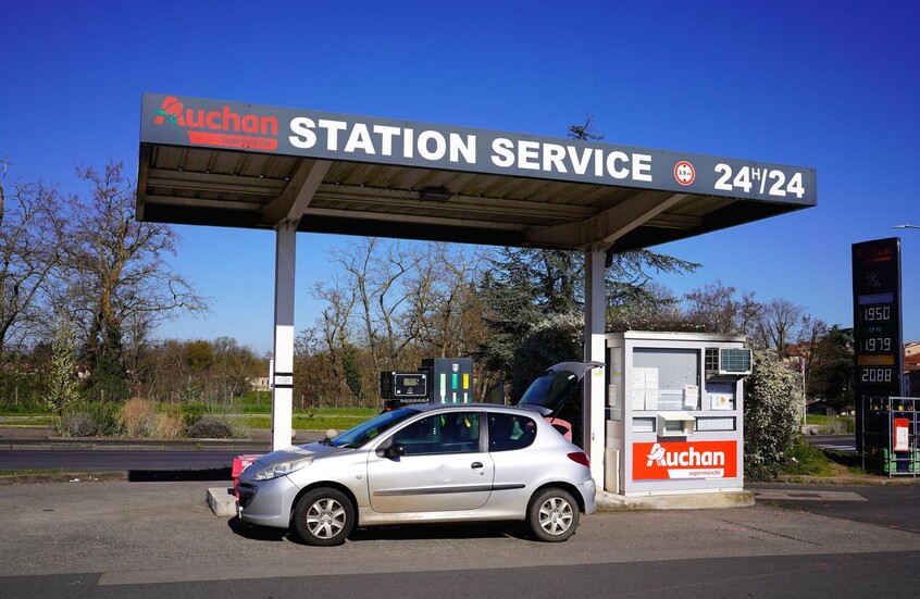 وسائل إعلام: أسعار وقود الديزل في فرنسا عند أعلى مستوياتها منذ 40 عاما