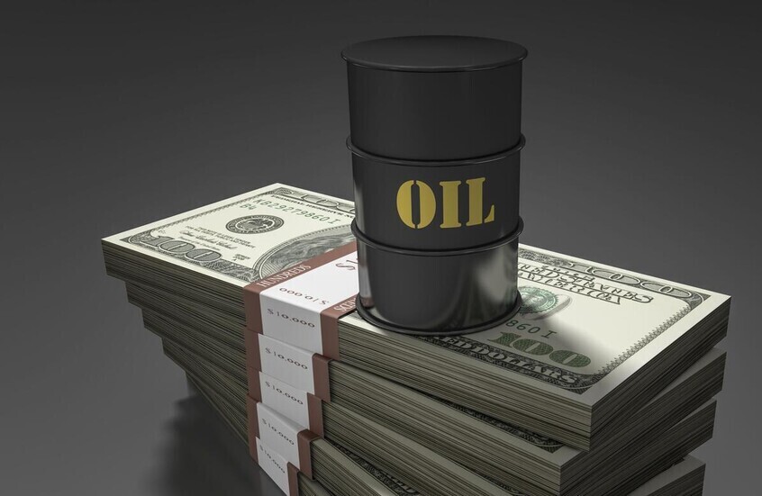 أسعار النفط ترتفع بأكثر من 3 دولارات عقب استهداف ناقلة نفط كويتية