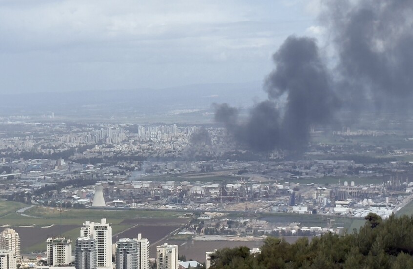 رشقة صاروخية واسعة تستهدف "تل أبيب الكبرى" وإصابات مباشرة في 6 مواقع على الأقل (فيديوهات)
