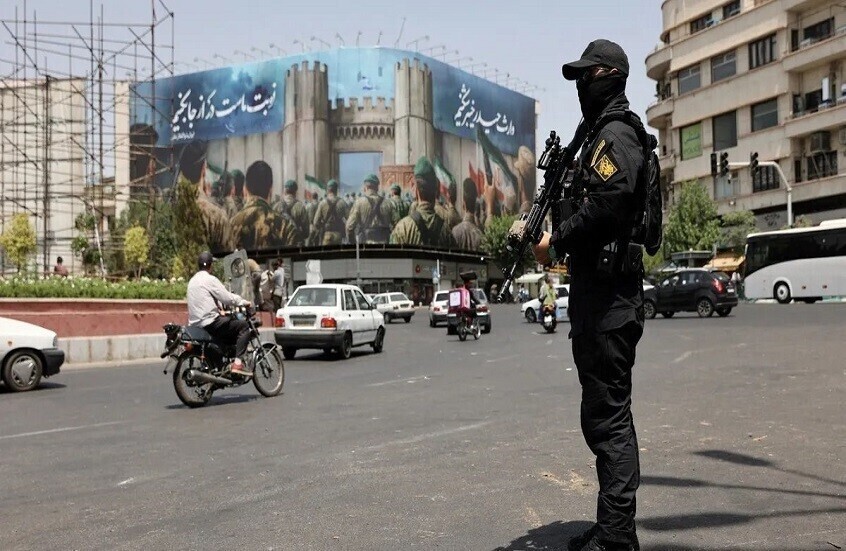 "تسنيم": اعتقال 138 شخصا بتهمة التخابر مع العدو