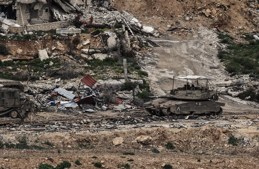 وزير الدفاع اللبناني يرد على تصريحات وزير الدفاع الإسرائيلي