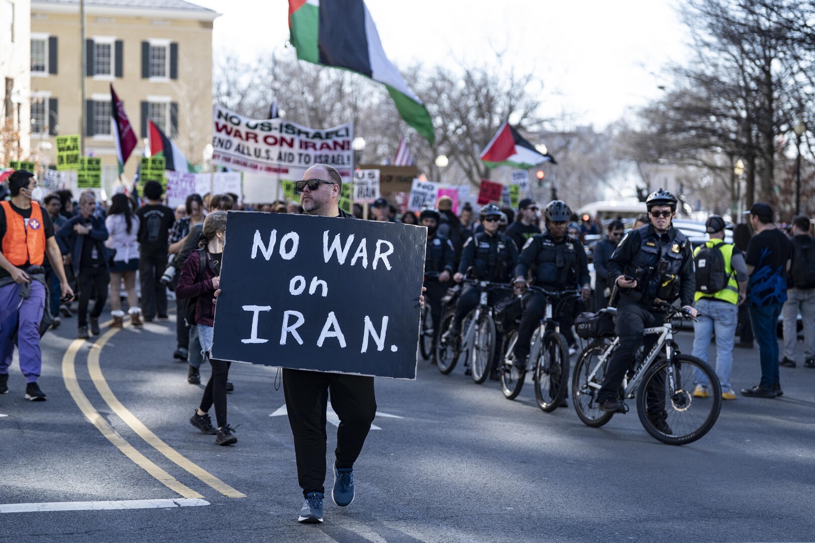 أبرز القادة والشخصيات الإيرانية الذين قتلوا جراء الهجوم الأمريكي الإسرائيلي