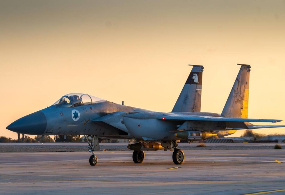 سلاح الجو الإسرائيلي يواصل ضرباته لإيران ويوثق عملياته بمقاطع مصورة