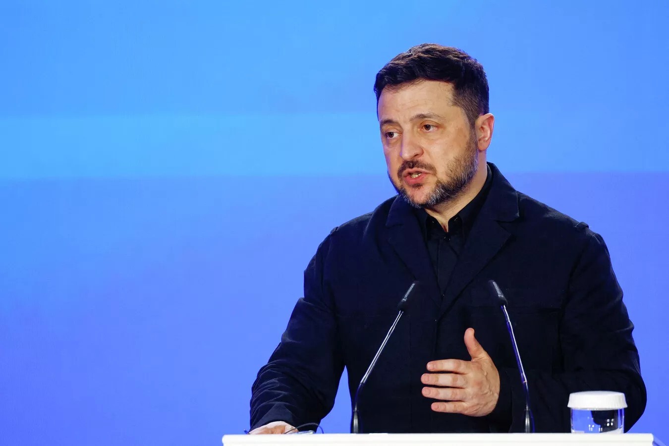 زيلينسكي يعلن عن موعد انعقاد جولة جديدة من المفاوضات مع روسيا ويسمي 3 دول لاستضافتها