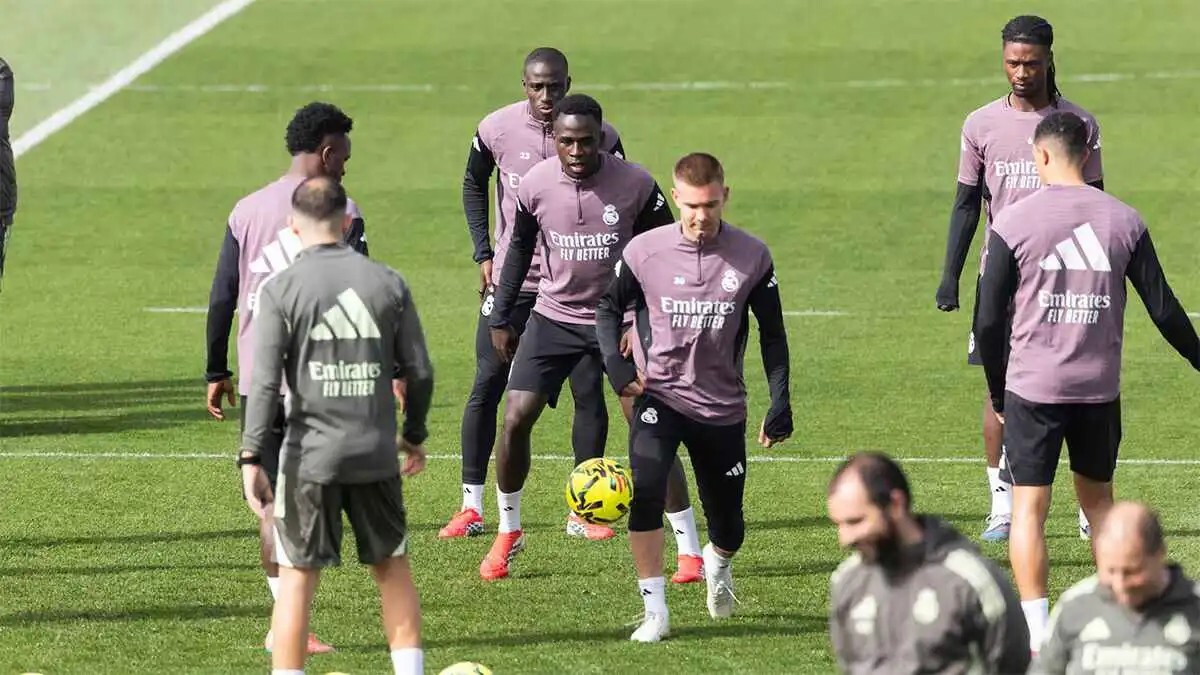 الاتحاد الاوروبي يعاقب ريال مدريد بسبب سلوك عنصري