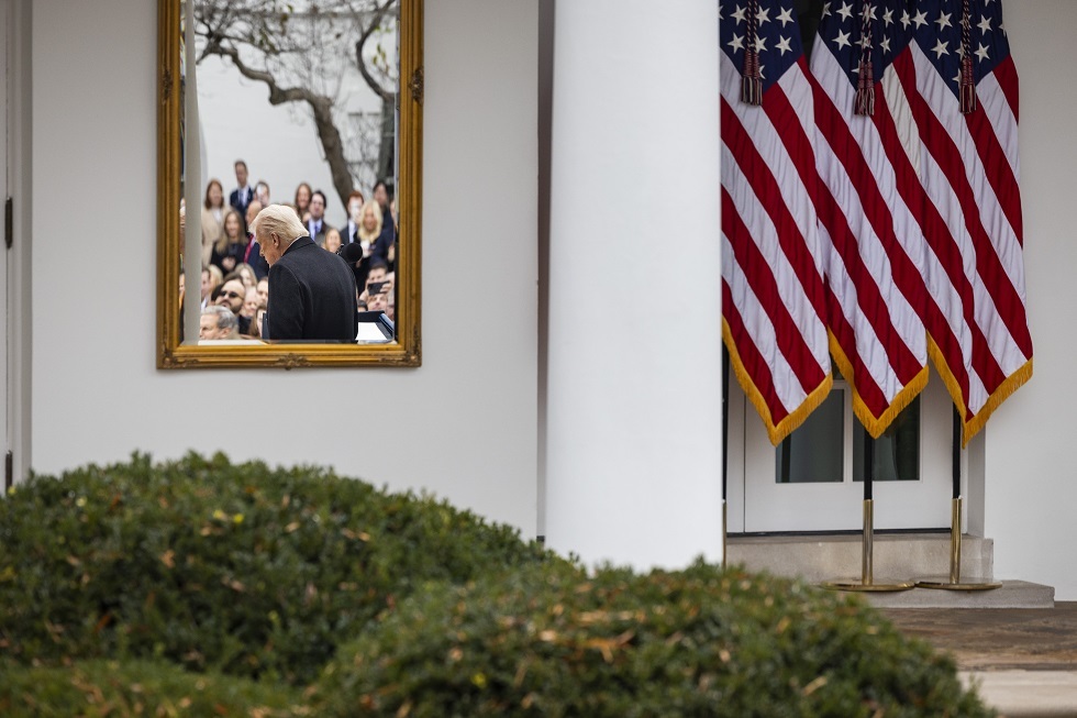 لم تكن مكتوبة بشكل جيد.. البيت الأبيض يوقف إصدار نشرة أمنية تحذر من الحرب على إيران