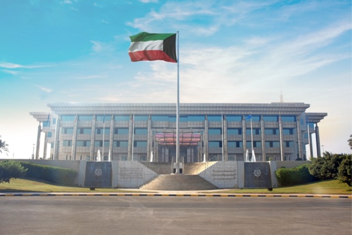 الكويت تعلن وفاة ضابطين من إدارة الحدود البرية أثناء أداء واجبهما